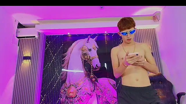 Show de The_Boy_King_ na webcam