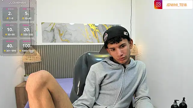 JDWhite18 라이브 XXX 채팅