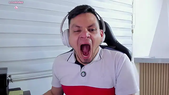Chat XXX en directo de Rick_Adams