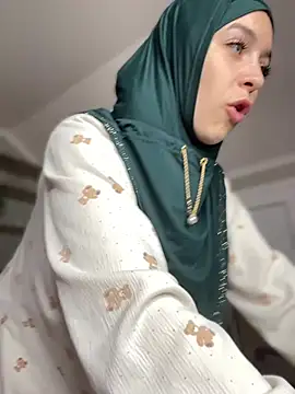 XXX chat uživo modela LynaFrost