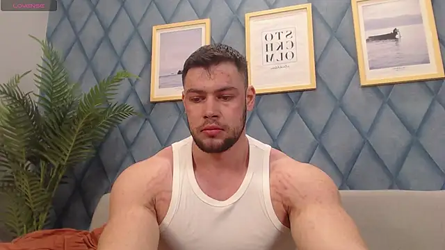 Chatroom XXX en direct de RyannWest