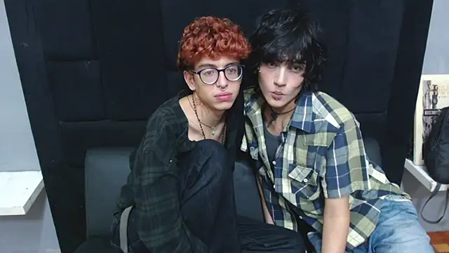 Chat +18 de Ultravampire ao vivo