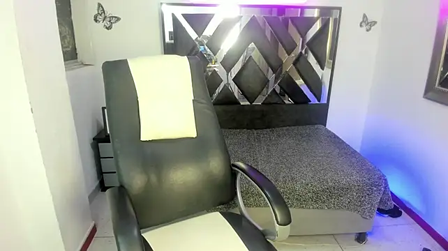 Chat +18 de Melissa_angelss ao vivo