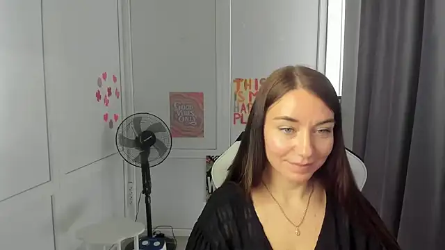 BlushBerryy live XXX chat