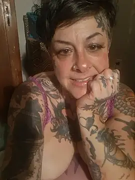 Kitty_bang élő XXX-chatje