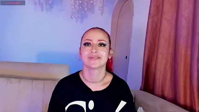Mia-Bloom's Live XXX Chat