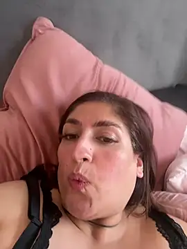 Czat XXX na żywo – Spicykareena