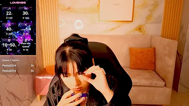 veronicaa_s Adlı Modelin Canlı XXX Sohbeti