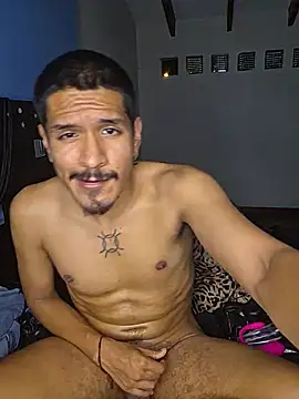 Gooner_Slave Chat XXX in diretta