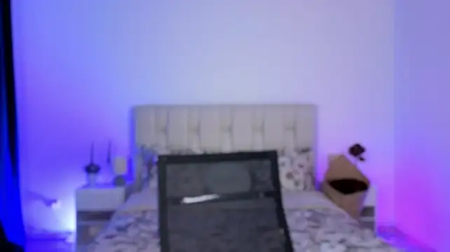 دردشة Little_miaa_ الجنسية المباشرة