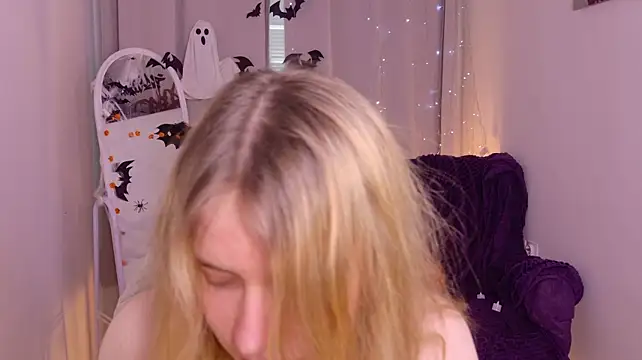 MilanaRayy Live XXX-chat