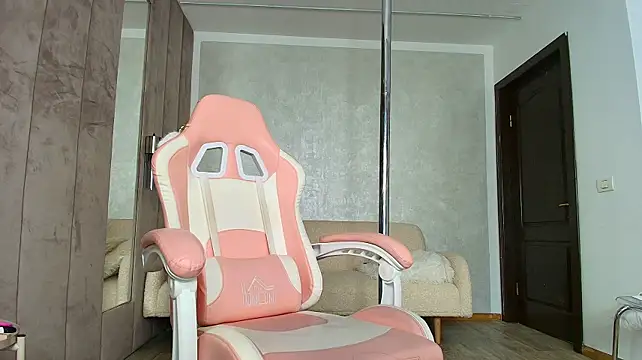 Britney_Charm_のライブXXXチャット