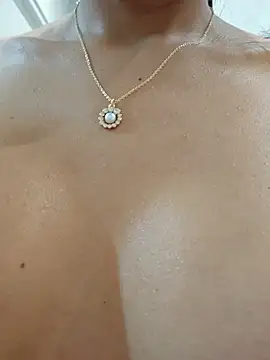 XXX chat uživo modela _MissPompitas23_