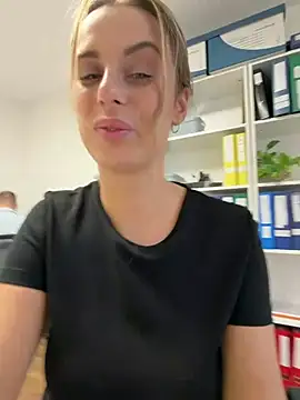 Hii_Lollan Live XXX chat