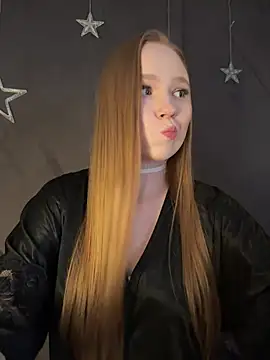 CarolineQuinn – Naživo XXX chat