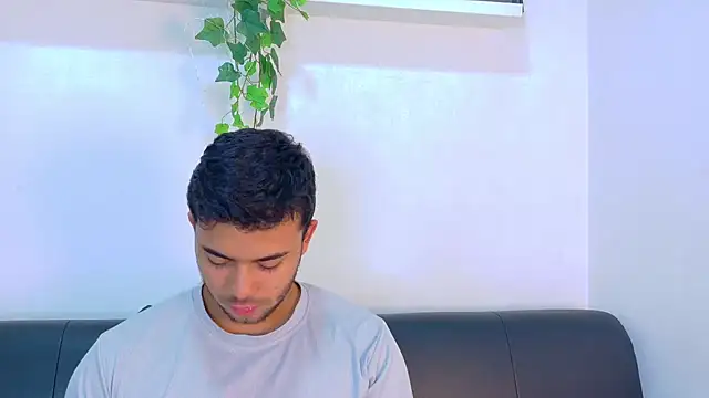 TylerWest_ Live XXX Chat