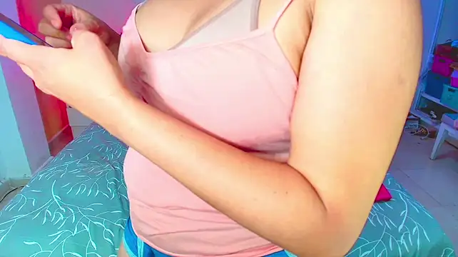 Chat +18 de Kendralove31xxx ao vivo