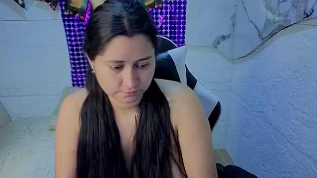 Chat XXX ao vivo de heily_v