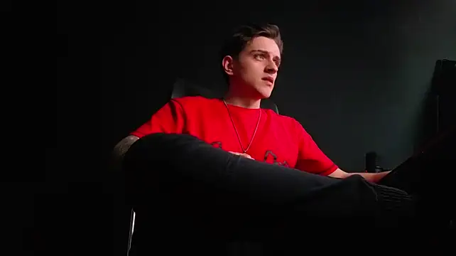FelixStarkk লাইভ XXX চ্যাট