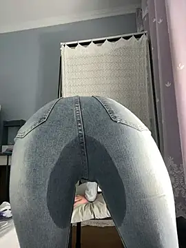 Joliee7 Adlı Modelin Canlı XXX Sohbeti