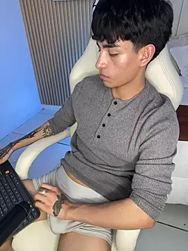 Chat +18 de Filiph_Sterliing ao vivo