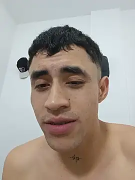 Chat XXX ao vivo de Cris-h