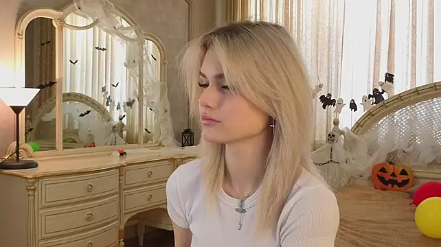 دردشة MercedezTimbs الجنسية المباشرة