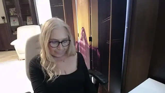 sofia_xkiss Chat XXX live
