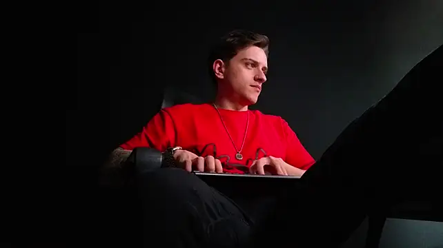 FelixStarkk Live XXX Chat