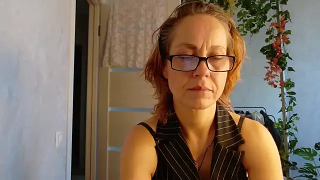 XXX chat uživo modela LioraWeiss