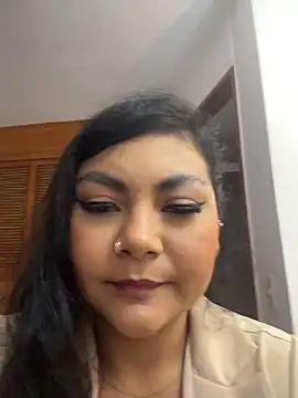 ItsEla Live XXX-Chat