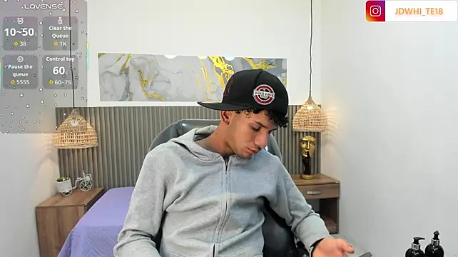 JDWhite18's Live XXX Chat