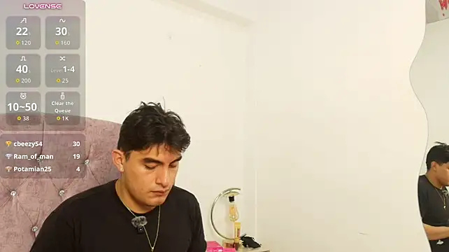 Chat +18 de SorenBlaze ao vivo