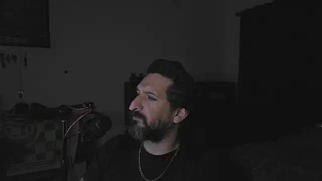 DevilPup75_ – Naživo XXX chat