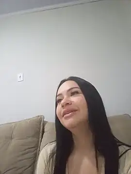 Czat XXX na żywo – Newhot__Rj