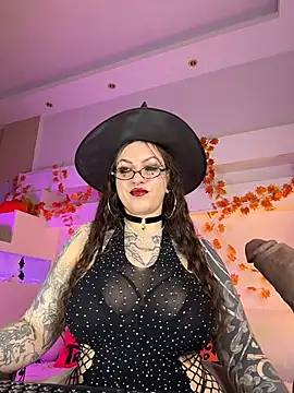 Tattitude_'s Live XXX Chat