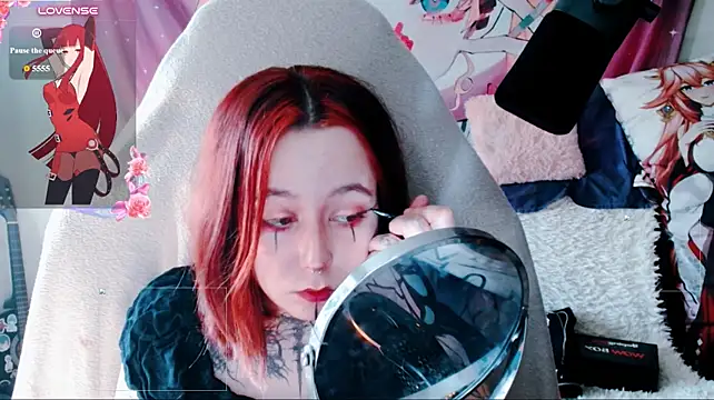 Chat +18 de RedVelvetDoll ao vivo