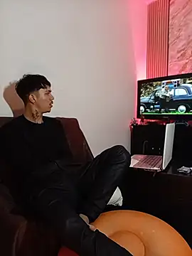 Živý XXX chat HannibalLester