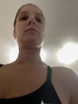 jennifer11772 Live XXX-Chat