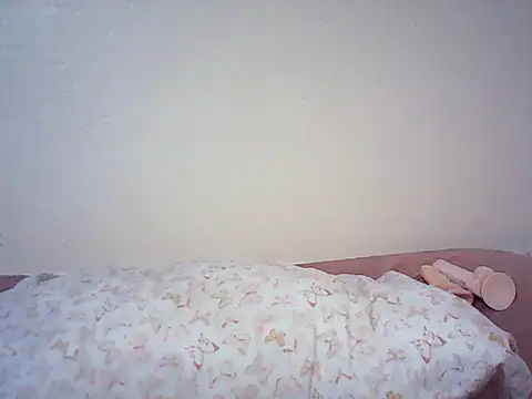 Maqueilah_ Adlı Modelin Canlı XXX Sohbeti