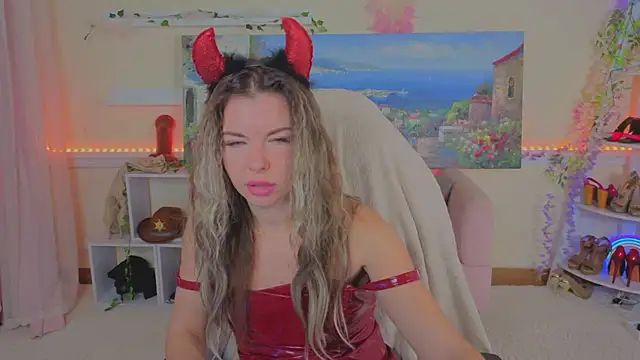 Real_Tini's Live XXX Chat