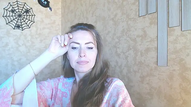 XXX chat uživo modela NicoleEunice87