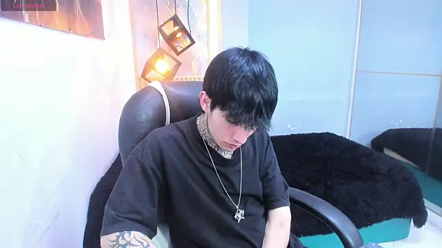 Chat +18 de Cry_thereal ao vivo