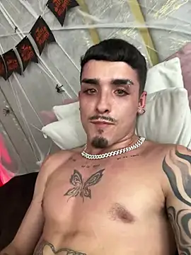 Živý XXX chat NikoStone_