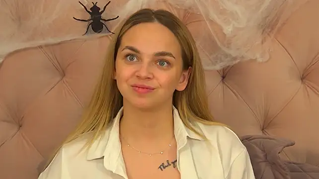 AnitaVenturen Live XXX chat
