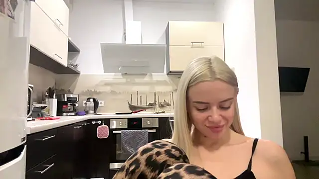 NakitaSavely Live XXX-chat