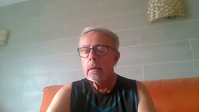 tuggy59 live XXX chat