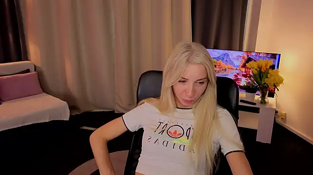 EllisSkyy Chat XXX in diretta