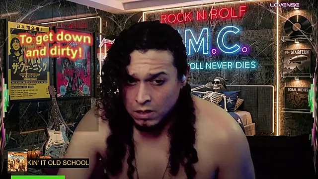 chino_roz Chat XXX live