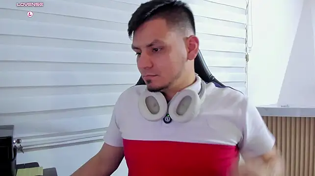Chat XXX en directo de Rick_Adams